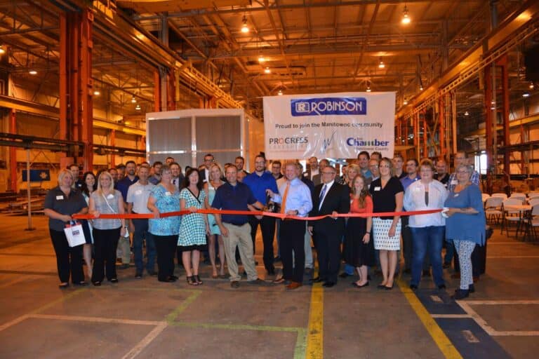 Manitowoc Ribbon Cutting