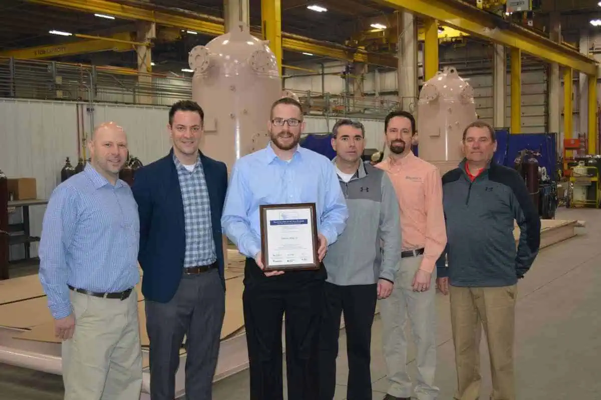 Robinson Metal, Inc., Receives Wisconsin Manufacturer of the Year Award
