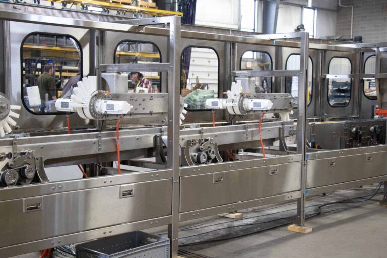 Robinson Inc conveyor lane diverters